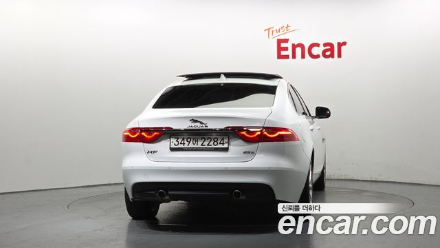 Jaguar XF из Кореи Encar