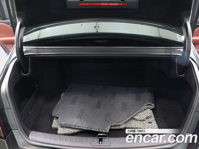 Genesis G90 из Кореи Encar