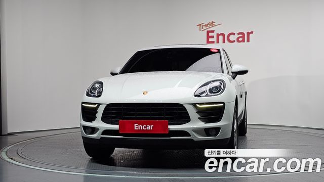 Porsche Macan из Кореи Encar