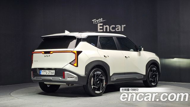 Kia Seltos из Кореи Encar