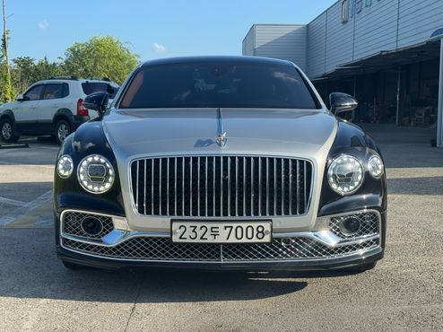 Bentley Flying Spur 4.0 — пробег 31 500 км — фото 3 из 5