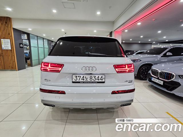 Audi Q7 из Кореи Encar