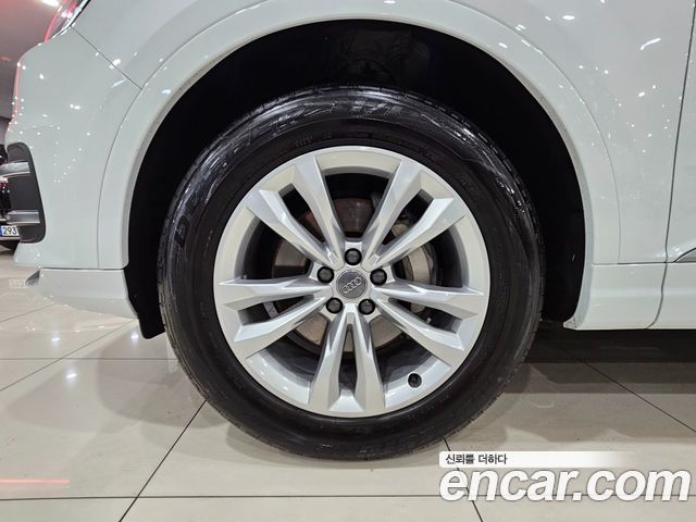 Audi Q7 из Кореи Encar