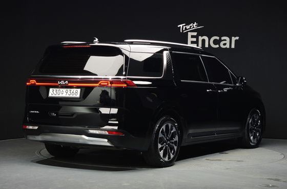 Kia Carnival Gasoline 9-Seater Signature — пробег 37 215 км — фото 2 из 5