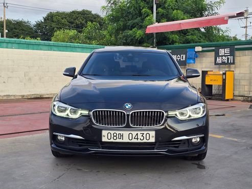 BMW 3-Series 320i Luxury — пробег 99 000 км — фото 3 из 5