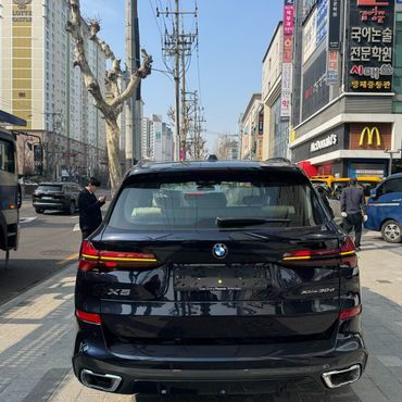 BMW X5 xDrive 30d M Sport — пробег 5 000 км — фото 3 из 5
