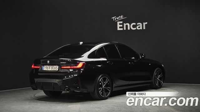 BMW 3-Series из Кореи Encar