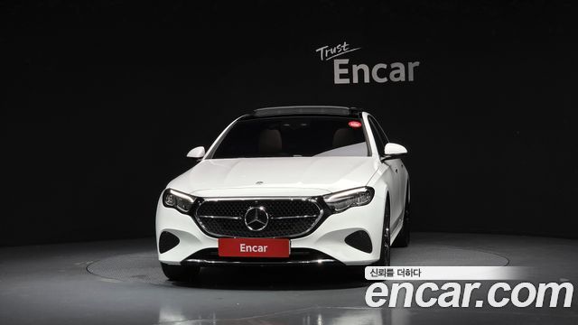Mercedes-Benz E-Class из Кореи Encar