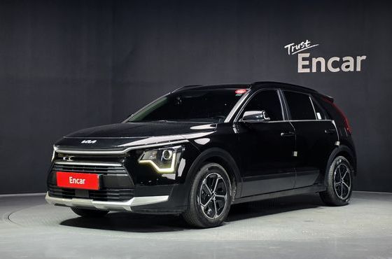 Kia Niro Prestige — пробег 145 218 км — фото 1 из 5