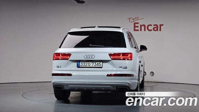 Audi Q7 из Кореи Encar