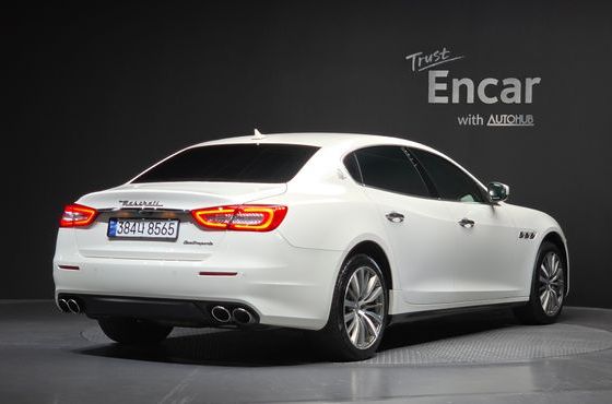 Maserati Quattroporte 3.0 V6 — пробег 112 420 км — фото 2 из 5