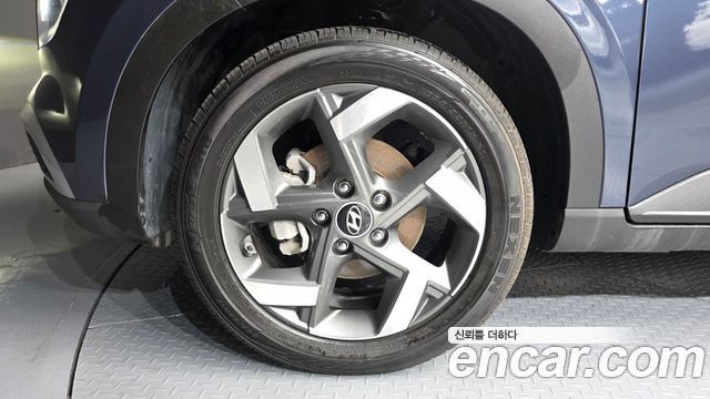 Hyundai Venue из Кореи Encar