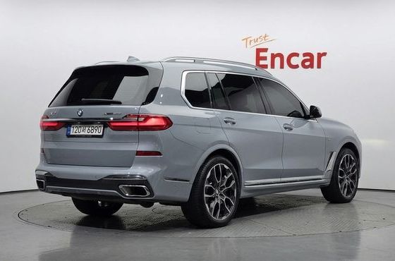 BMW X7 xDrive 40d M Sport 6STR — пробег 27 711 км — фото 2 из 5