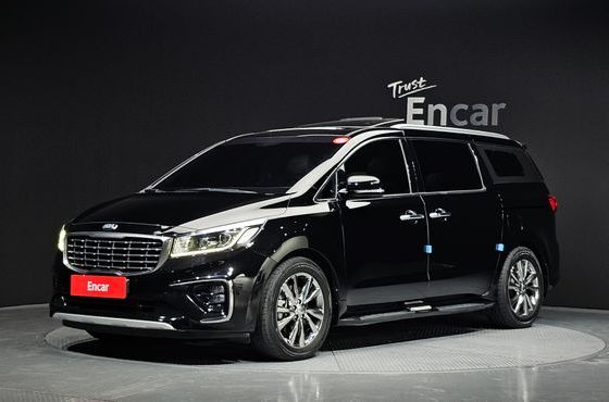Kia Carnival 9-Seater Prstige — пробег 109 798 км — фото 1 из 5