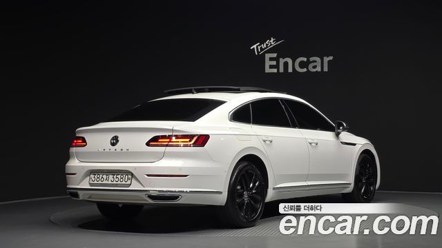 Volkswagen Arteon 2.0 TDI Prestige — пробег 142 841 км — фото 2 из 5