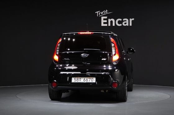 Kia Soul 1.6 GDi Noblesse — пробег 131 356 км — фото 4 из 5