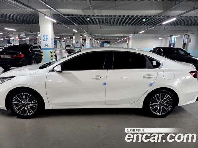 Kia K3 из Кореи Encar