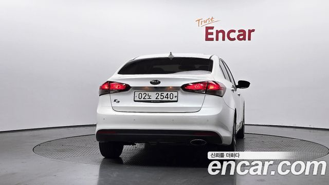 Kia K3 из Кореи Encar
