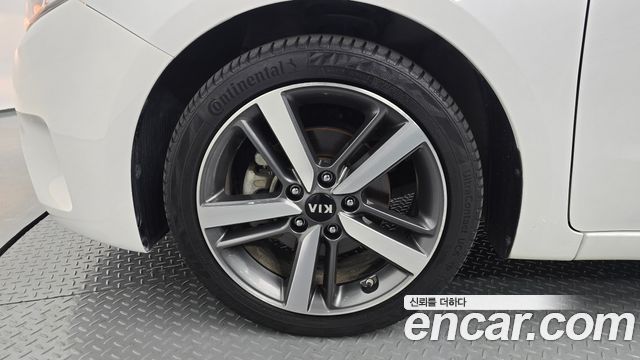 Kia K3 из Кореи Encar