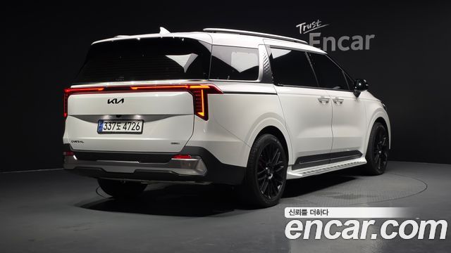 Kia Carnival из Кореи Encar