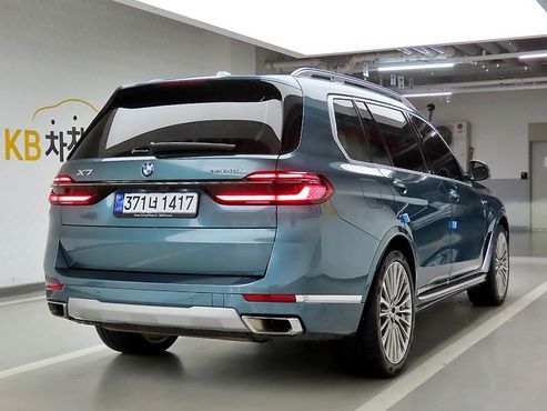 BMW X7 xDrive 40i Design Pure Excellence 7-Seater — пробег 73 487 км — фото 4 из 5