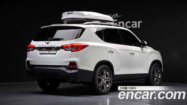 Ssangyong Rexton из Кореи Encar