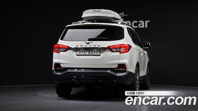 Ssangyong Rexton из Кореи Encar