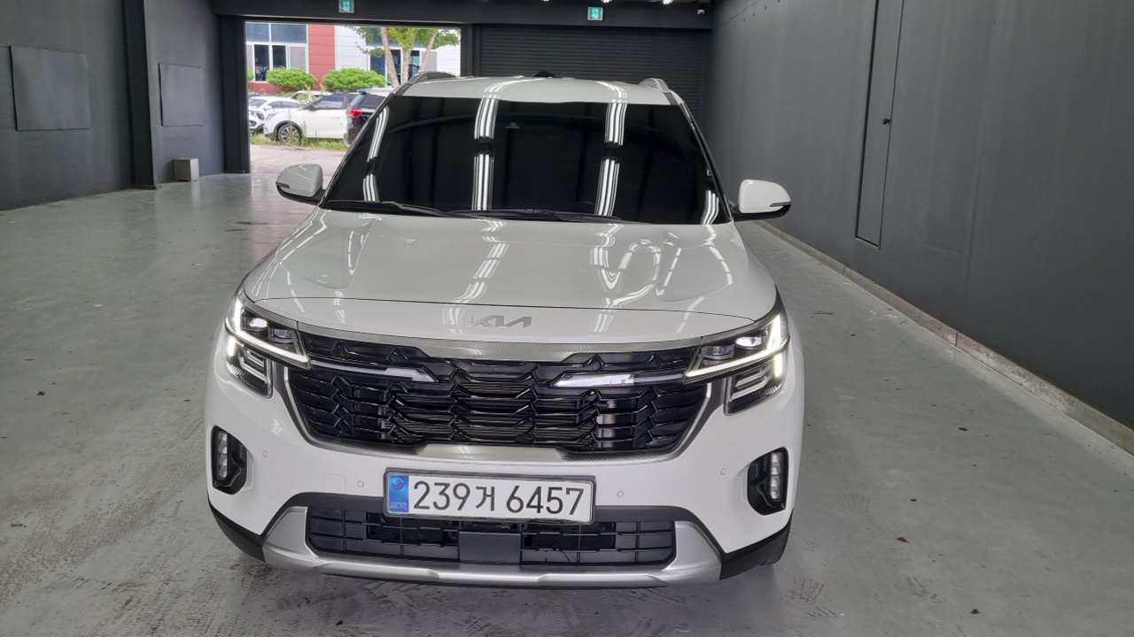 Kia Seltos из Кореи Encar