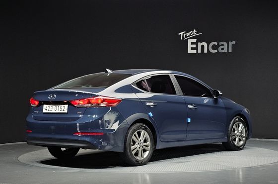 Hyundai AVANTE 1.6 GDI Modern — пробег 246 880 км — фото 2 из 5