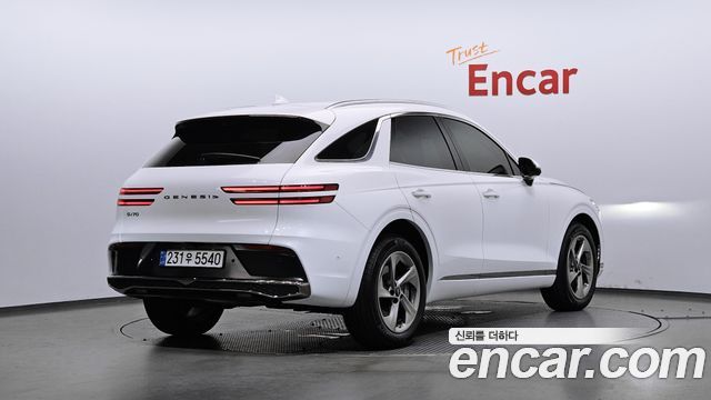 Genesis GV70 из Кореи Encar