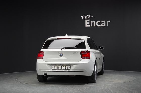 BMW 1-Series 118d Sport 5Door — пробег 31 814 км — фото 4 из 5
