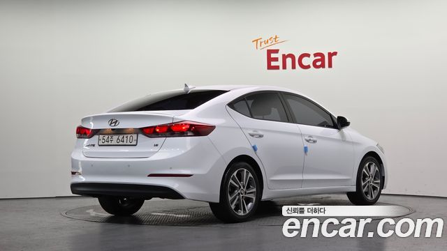 Hyundai AVANTE из Кореи Encar