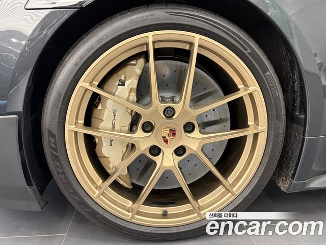 Porsche Taycan из Кореи Encar