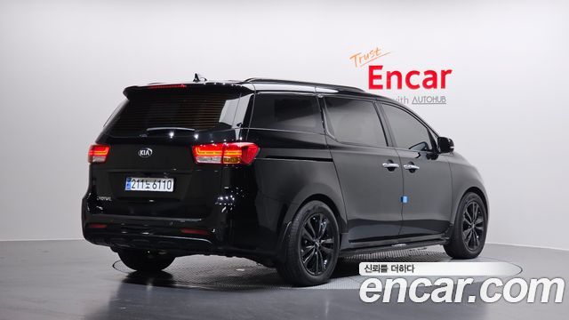 Kia Carnival из Кореи Encar