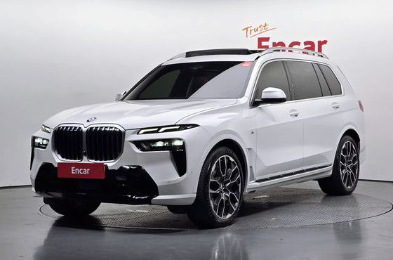BMW X7 xDrive 40i M Sport 6STR — пробег 31 144 км — фото 1 из 5