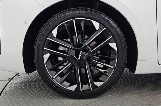 Kia K8 Signature — пробег 13 558 км — фото 5 из 5