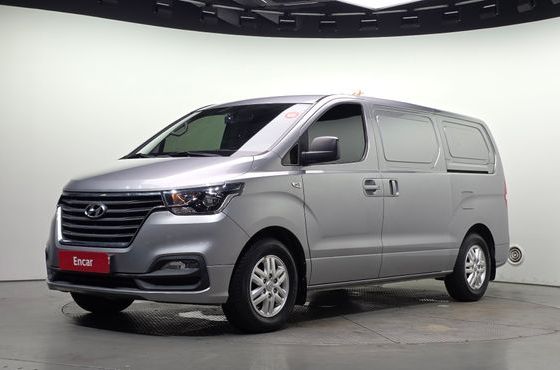 Hyundai Starex Van 3-Seater Smart — пробег 208 855 км — фото 1 из 5