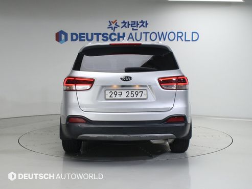 Kia Sorento Diesel 2.0 4WD Prestige — пробег 182 810 км — фото 4 из 5
