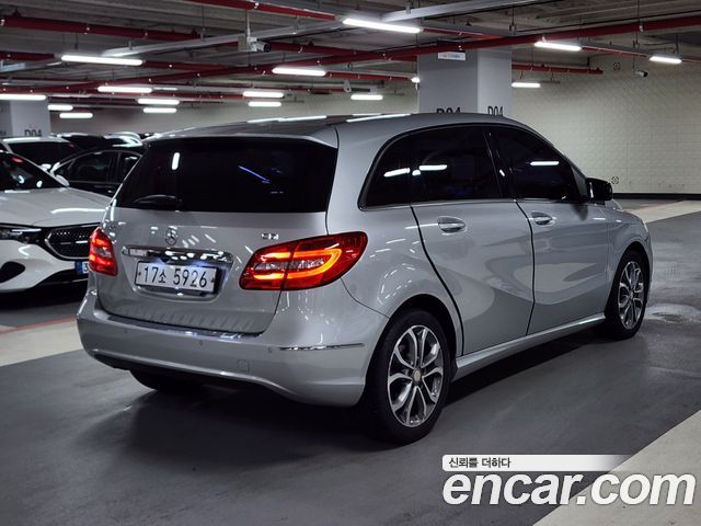 Mercedes-Benz B-Class B200 CDI Blue efficiency — пробег 89 154 км — фото 2 из 5