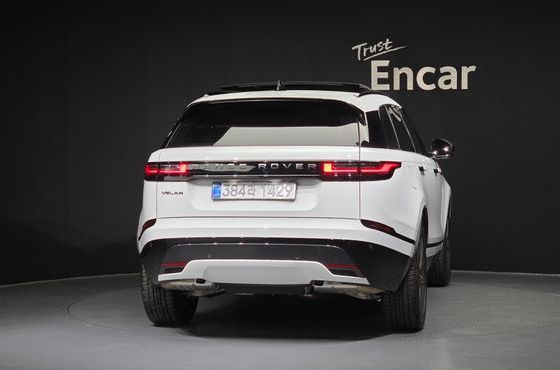 Land Rover Range Rover Velar 2.0 P250 Dynamic SE — пробег 3 810 км — фото 4 из 5