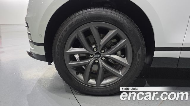 Land Rover Range Rover Velar из Кореи Encar