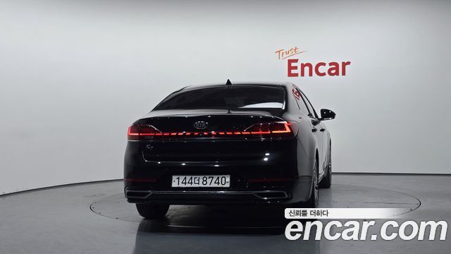Kia K7 из Кореи Encar
