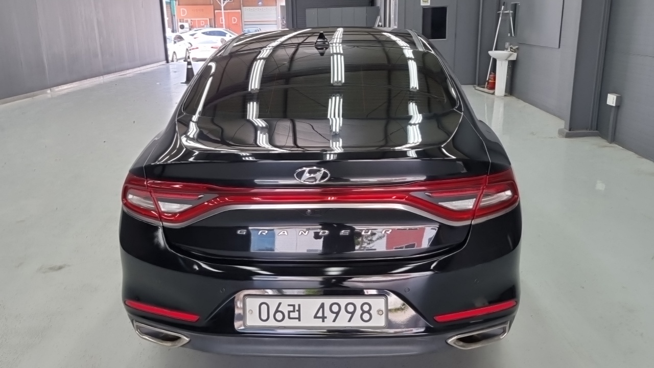 Hyundai Grandeur 3.0 LPi Exclusive (Rental Car) — пробег 128 686 км — фото 4 из 5