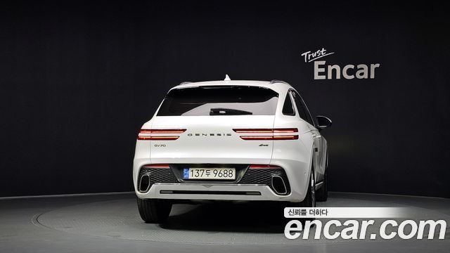 Genesis GV70 из Кореи Encar