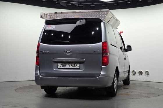 Hyundai Starex Camping Car — пробег 156 622 км — фото 4 из 5