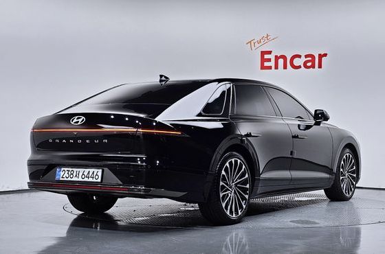 Hyundai Grandeur Calligraphy — пробег 35 876 км — фото 2 из 5