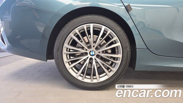 BMW 3-Series 320i Luxury — пробег 26 684 км — фото 5 из 5