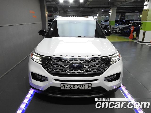 Ford Explorer 2.3 LimIted 4WD — пробег 87 100 км — фото 1 из 5