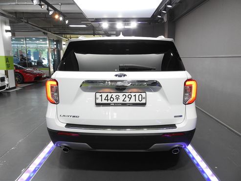 Ford Explorer 2.3 LimIted 4WD — пробег 87 100 км — фото 4 из 5