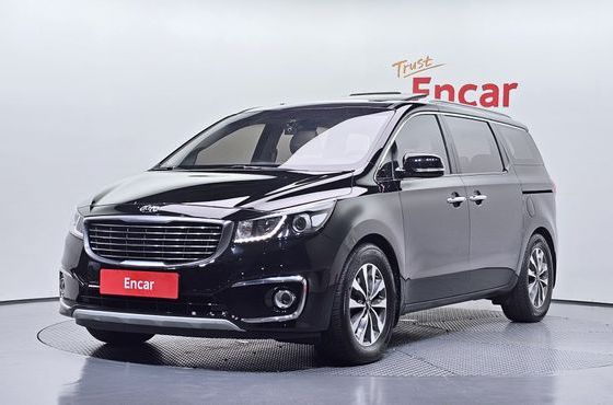 Kia Carnival 9-seater Luxury — пробег 99 244 км — фото 1 из 5
